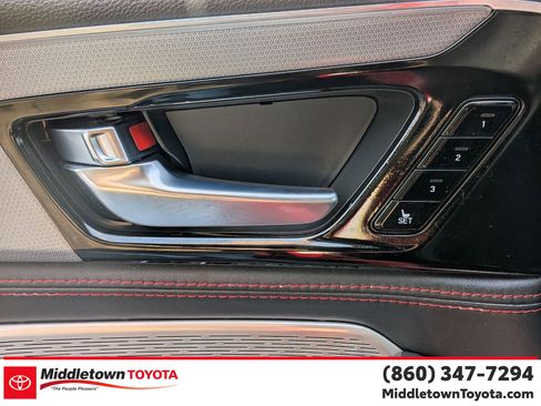 Used 2023 Acura MDX A-Spec image 11