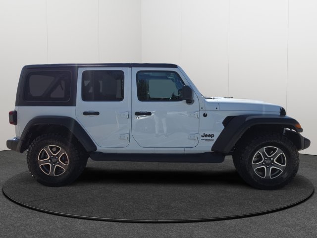 Used 2021 Jeep Wrangler Unlimited Sport AWD/4WD image 9