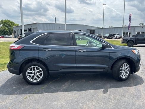 Certified 2023 Ford Edge SEL w/ Convenience Package image 9
