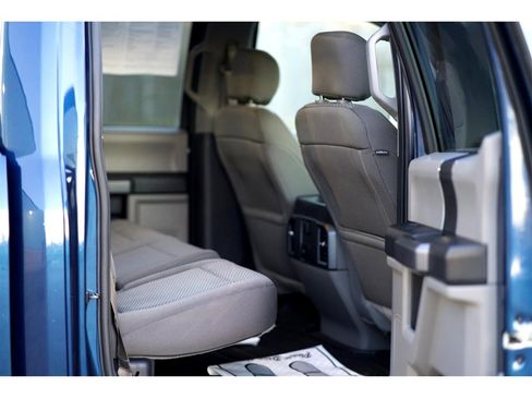 Used 2018 Ford F150 XLT w/ Equipment Group 301A Mid image 32