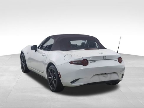 Used 2018 MAZDA MX-5 Miata Grand Touring image 3