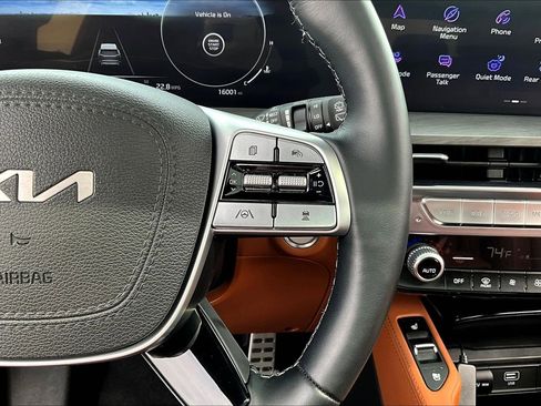 Used 2025 Kia Telluride SX Prestige X-Line image 21