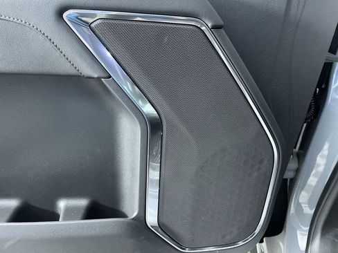 Used 2024 GMC Sierra 1500 SLE image 24