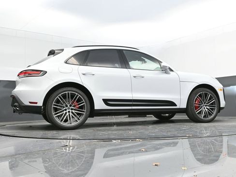 New 2025 Porsche Macan S image 36