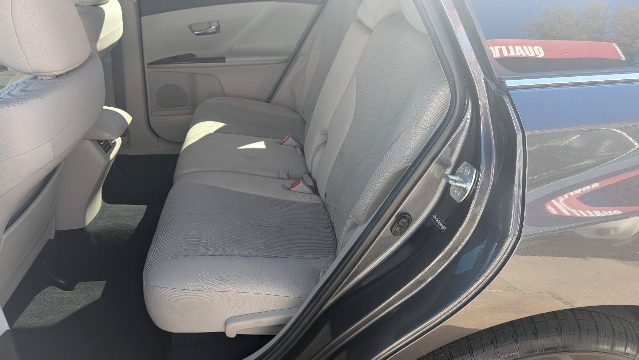 Used 2010 Toyota Venza AWD w/ Convenience Pkg image 10