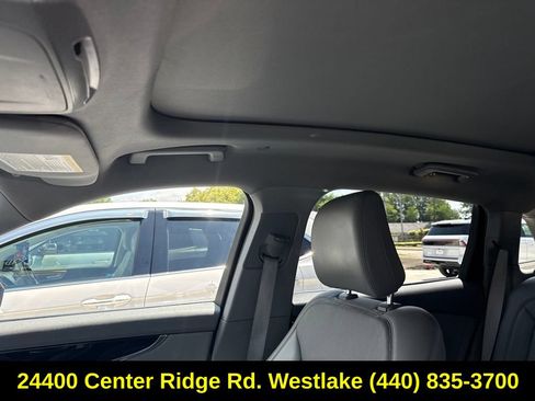 Used 2021 Lincoln Nautilus Reserve AWD/4WD image 12