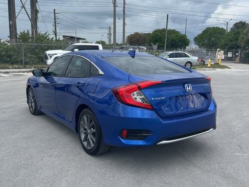 Used 2019 Honda Civic EX image 5