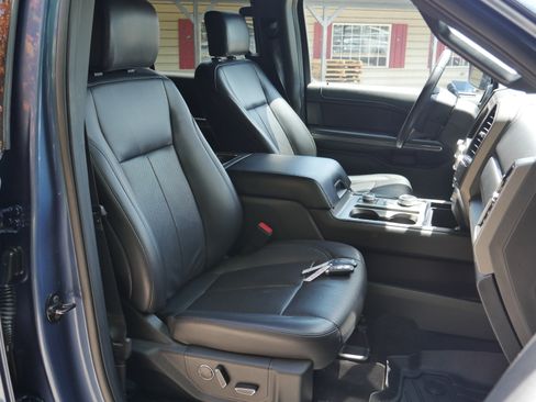 Certified 2019 Ford Expedition Max XLT w/ Equipment Group 202A AWD/4WD image 30