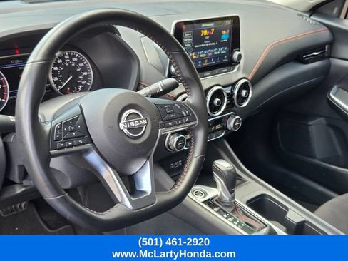 Used 2025 Nissan Sentra SR FWD image 8