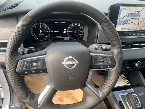 New 2026 Nissan Rogue SL AWD/4WD image 23