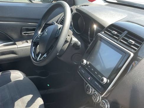 Used 2024 Mitsubishi Outlander Sport SE AWD/4WD image 11