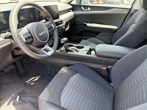 New 2026 Kia K5 LXS FWD image 18