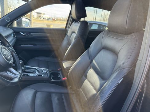 Used 2023 MAZDA CX-5 Signature image 9