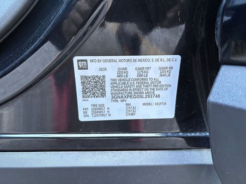 Used 2025 Chevrolet Equinox LT image 29