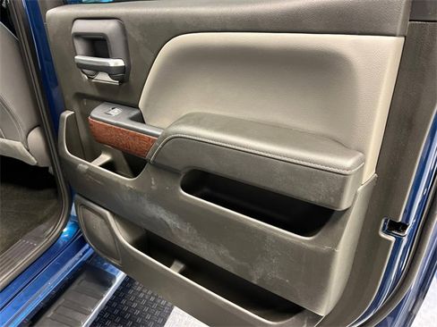 Used 2018 GMC Sierra 1500 SLT image 11