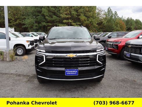 New 2026 Chevrolet Suburban LS image 2