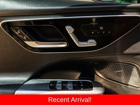 Used 2022 Mercedes-Benz C 300 4MATIC Sedan image 23