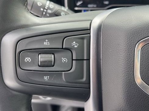 Used 2024 GMC Sierra 2500 SLE w/ SLE Convenience Package image 15