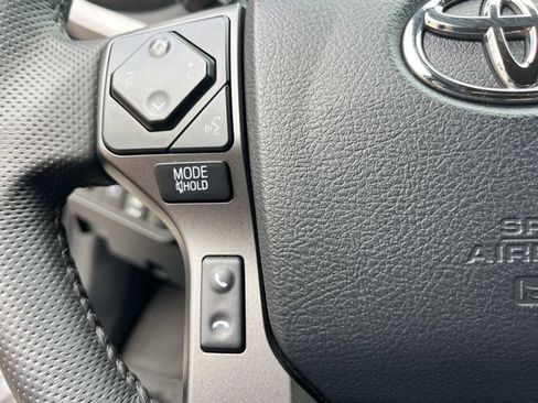 Used 2023 Toyota Tacoma TRD Off-Road w/ Technology Package AWD/4WD image 35