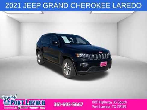 Used 2021 Jeep Grand Cherokee Laredo image 1
