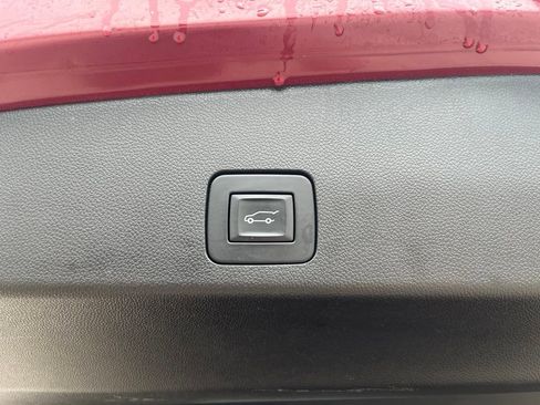 Used 2023 Buick Encore GX Essence w/ Experience Buick Package AWD/4WD image 12