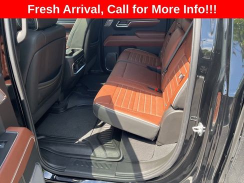 Certified 2025 GMC Sierra 1500 Denali Ultimate AWD/4WD image 6