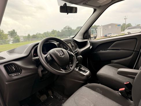 Used 2022 RAM ProMaster City Tradesman FWD image 12