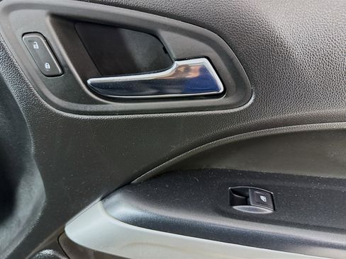 Used 2021 Chevrolet Colorado LT w/ Safety Package image 28