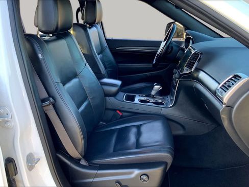 Used 2022 Jeep Grand Cherokee Limited RWD image 13