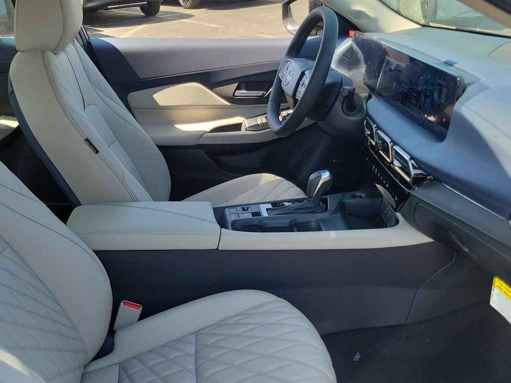 New 2026 Nissan Sentra SL w/ Floor Mat Package FWD image 18