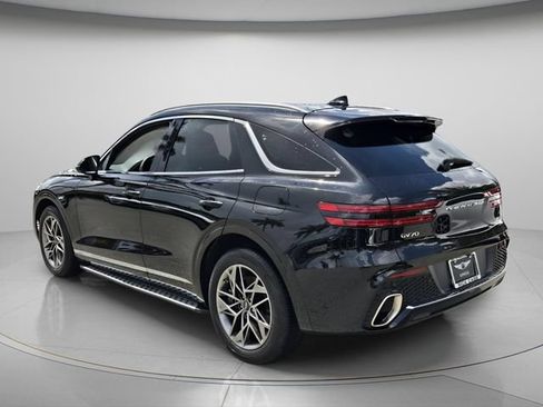 Certified 2024 Genesis GV70 2.5T w/ Select Package AWD/4WD image 8