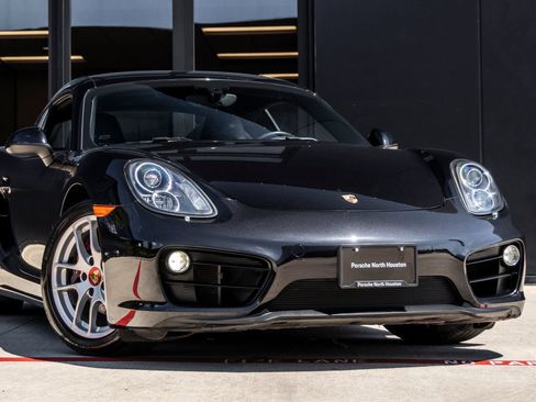 Certified 2016 Porsche Cayman RWD image 9