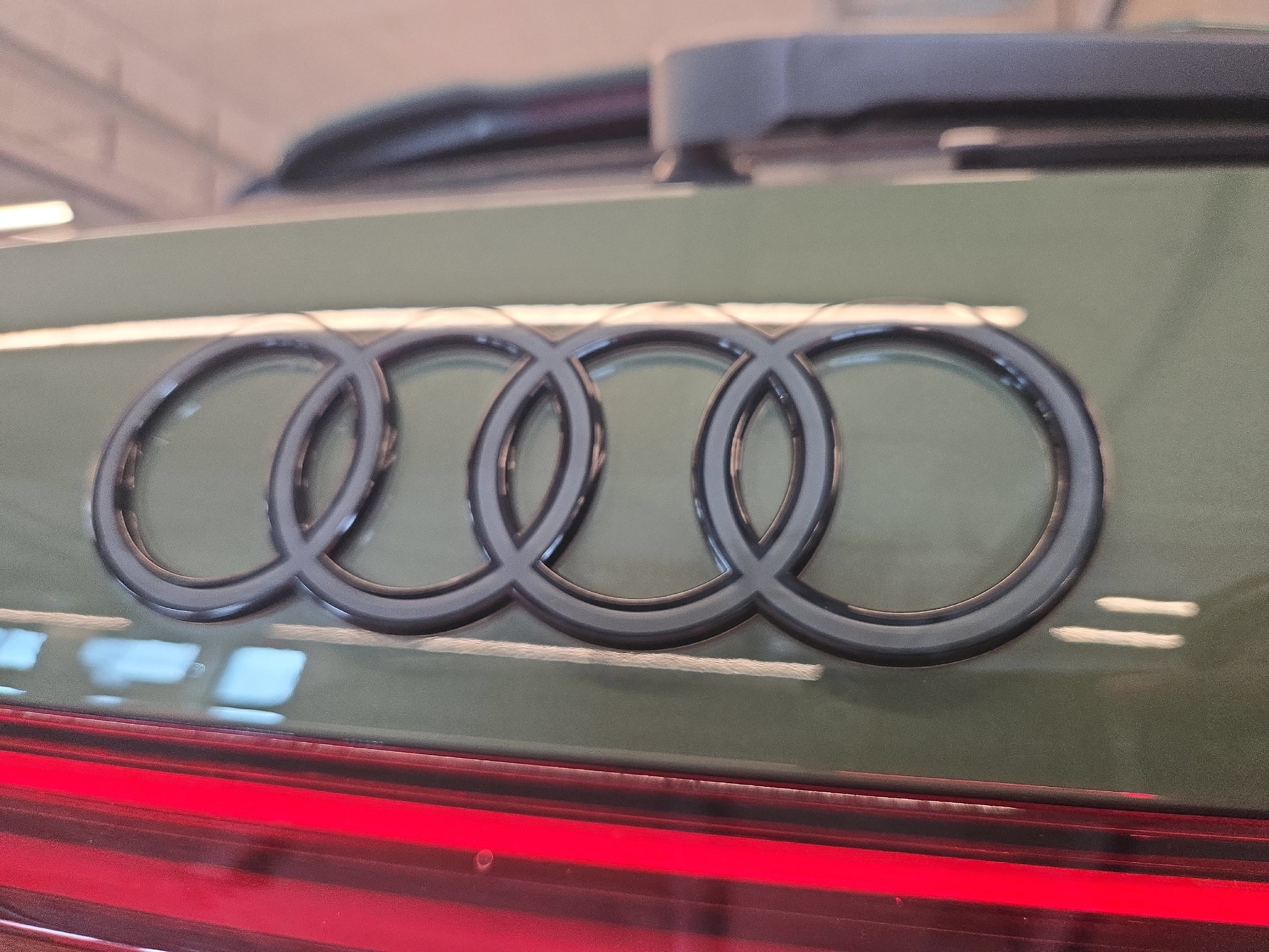 Certified 2025 Audi SQ5 Premium Plus AWD/4WD image 10