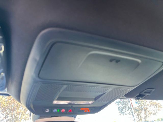 New 2027 GMC Terrain Elevation w/ Elevation Premium Package FWD image 18