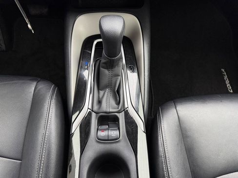 Certified 2022 Toyota Corolla LE image 19