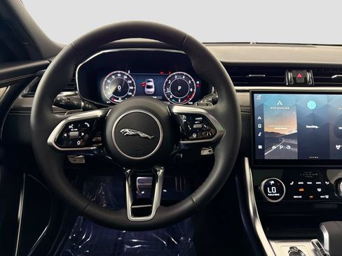 Used 2024 Jaguar XF R-Dynamic SE AWD/4WD image 24