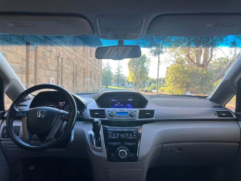 Used 2012 Honda Odyssey EX-L image 15