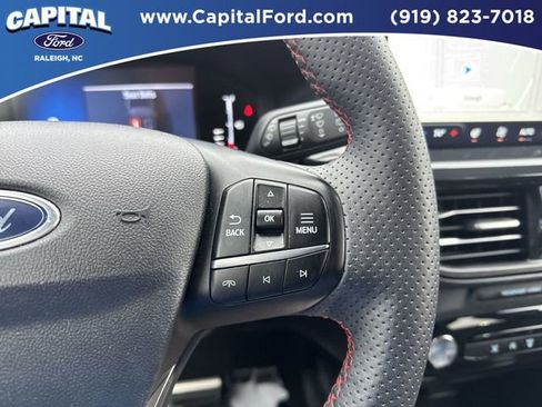 Certified 2024 Ford Escape ST-Line w/ Tech Pack #1 image 22
