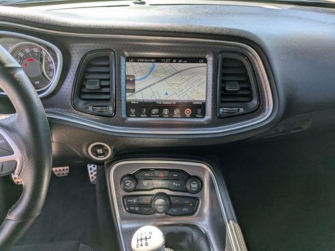 Used 2016 Dodge Challenger R/T Scat Pack RWD image 18