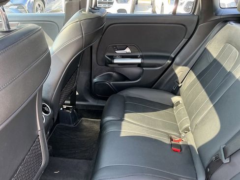 Certified 2021 Mercedes-Benz GLA 250 4MATIC image 14