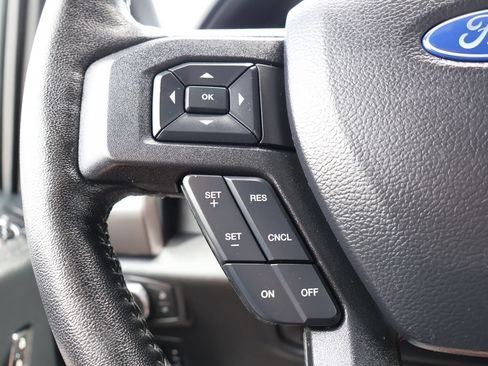 Used 2019 Ford F150 XLT w/ Equipment Group 302A Luxury AWD/4WD image 16