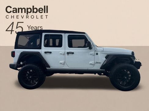 Used 2018 Jeep Wrangler Unlimited Sport AWD/4WD image 7