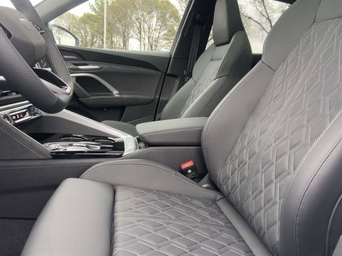 New 2025 Audi SQ5 Premium Plus image 17