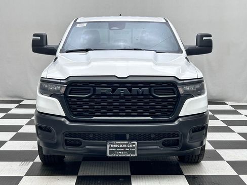 Used 2025 RAM 1500 Tradesman AWD/4WD image 3