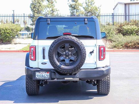 Used 2025 Ford Bronco Outer Banks AWD/4WD image 6