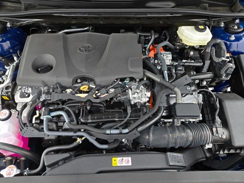Used 2026 Toyota Camry SE FWD image 22