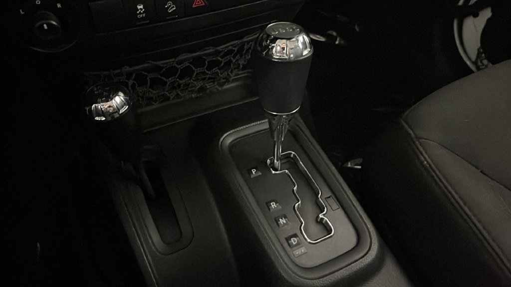 Used 2018 Jeep Wrangler Unlimited Sport S AWD/4WD image 30