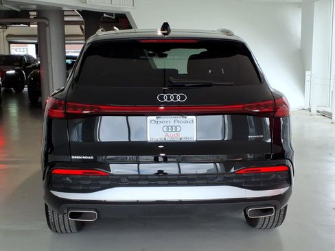 Used 2025 Audi Q5 Premium w/ Convenience Package AWD/4WD image 5