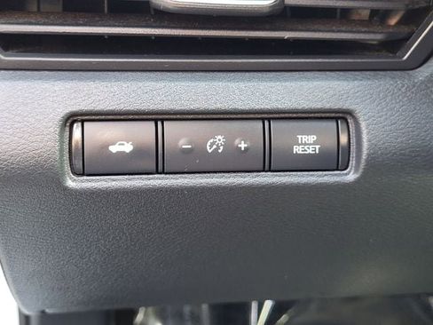 Certified 2025 Nissan Altima 2.5 SL image 9