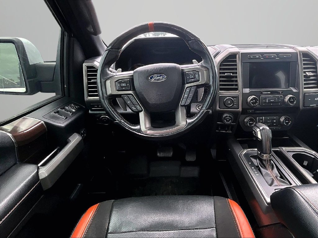 Used 2017 Ford F150 Raptor w/ Equipment Group 802A Luxury AWD/4WD image 5